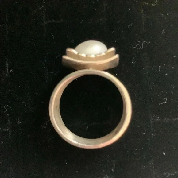 Silpada sterling silver 925 and freshwater pearl statement ring - Picture 2 of 7